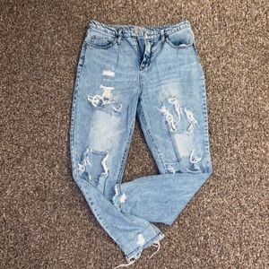 Ripped blue wild fable jeans with pockets